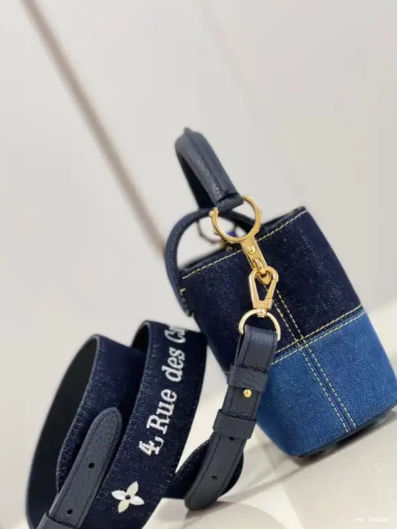 Cheap CAPUCINES MINI LOUIS VUITTON 0602
